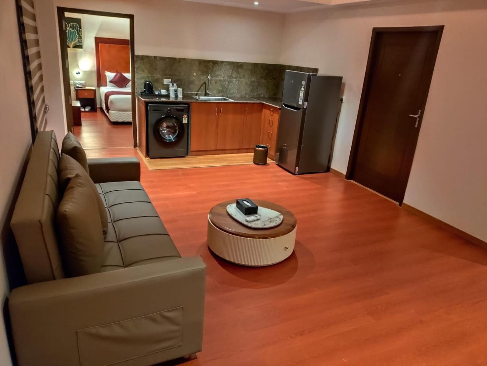 Park Avenue Hotel & Apartments Trichy Tiruchirappalli المظهر الخارجي الصورة